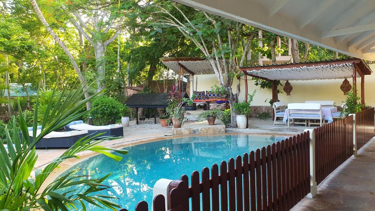 Mami Wata House Bed & Breakfast Kwale Екстериор снимка