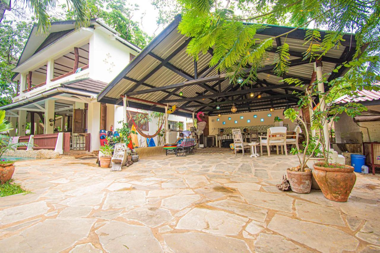 Mami Wata House Bed & Breakfast Kwale Екстериор снимка